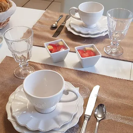 La Tourelle - Et Bed & Breakfast *